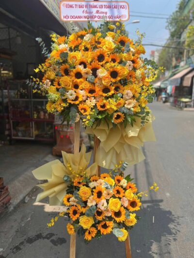 Kệ Hoa Khai Trương 28