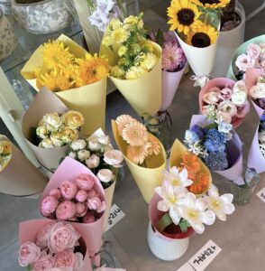 Hoa giá rẻ tại Bloomie – Chỉ từ 69K vẫn đẹp & tinh tế